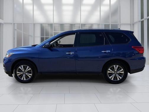 2020 Nissan Pathfinder SV 2WD