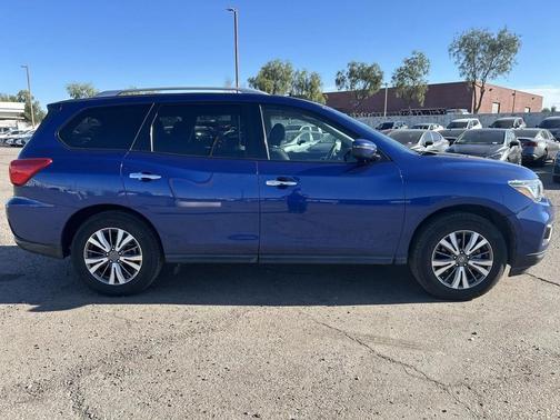 2020 Nissan Pathfinder SV 2WD