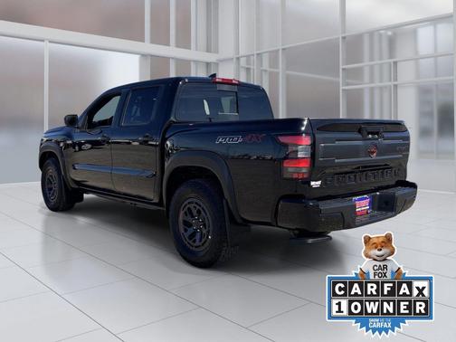 Super Black 2025 Nissan Frontier PRO-4X