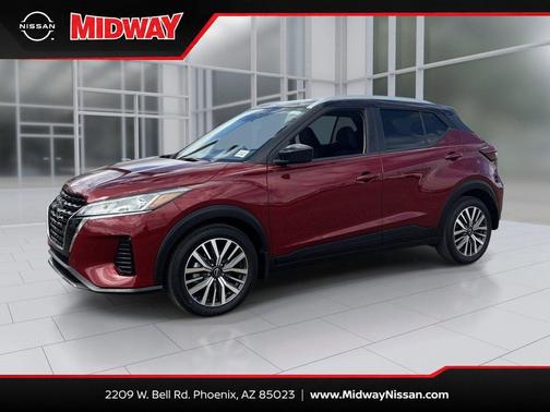 Scarlet Ember Tintcoat/Super Black 2024 Nissan Kicks SV