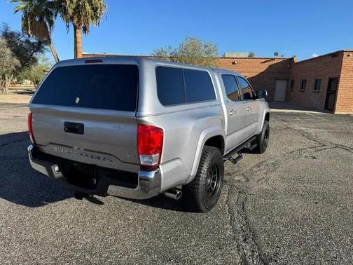 2017 Toyota Tacoma SR5