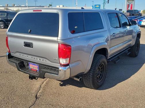 2017 Toyota Tacoma SR5