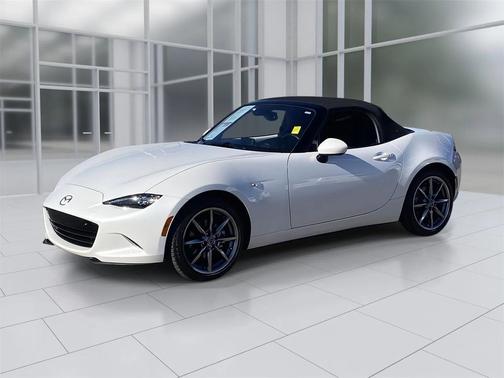 2022 Mazda MX-5 Miata Grand Touring