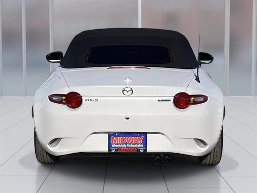 2022 Mazda MX-5 Miata Grand Touring