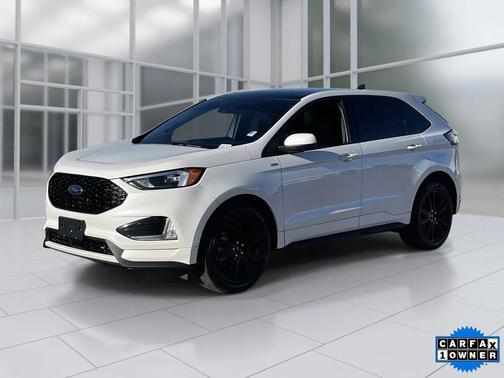 2022 Ford Edge ST Line