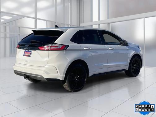 2022 Ford Edge ST Line