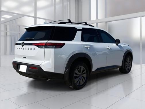 2025 Nissan Pathfinder SV FWD