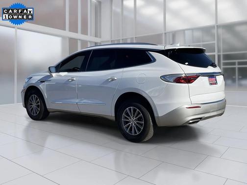 2023 Buick Enclave Essence FWD