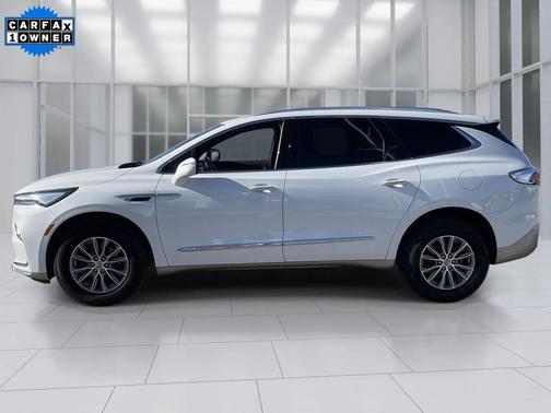 2023 Buick Enclave Essence FWD