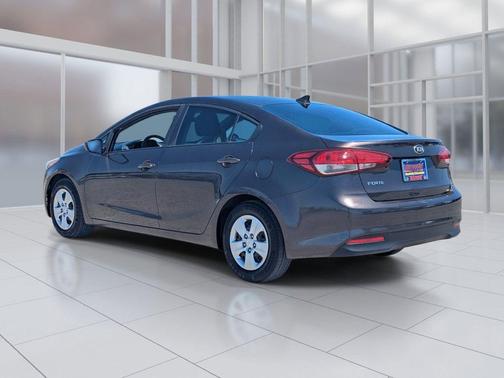 Titanium Bronze 2018 Kia Forte LX