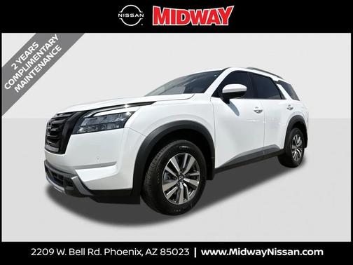 2025 Nissan Pathfinder SL FWD