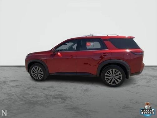 2024 Nissan Pathfinder SL FWD