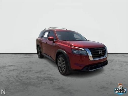 2024 Nissan Pathfinder SL FWD