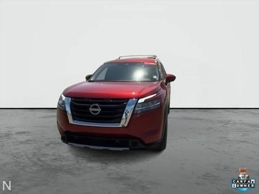 2024 Nissan Pathfinder SL FWD
