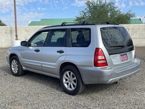 2005 Subaru Forester 2.5 X