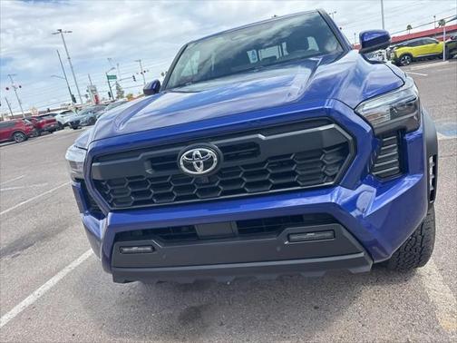 2024 Toyota Tacoma TRD Off Road