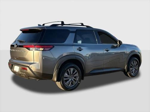 2025 Nissan Pathfinder SV FWD