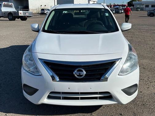 Fresh Powder 2016 Nissan Versa 1.6 SV