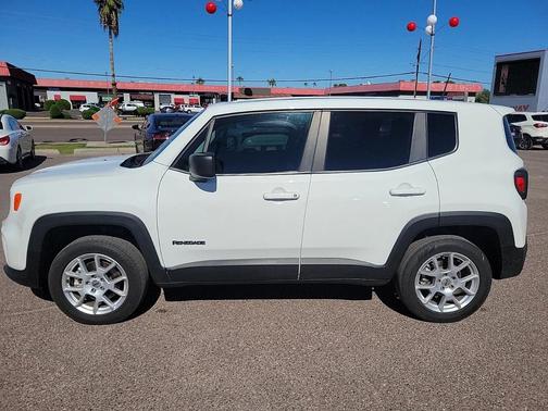 2023 Jeep Renegade Latitude
