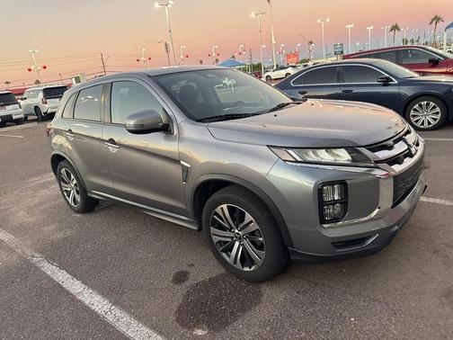 2020 Mitsubishi Outlander Sport SE