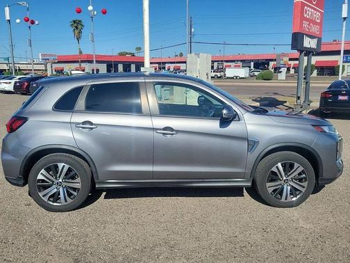 2020 Mitsubishi Outlander Sport SE