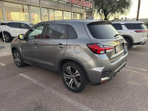 2020 Mitsubishi Outlander Sport SE