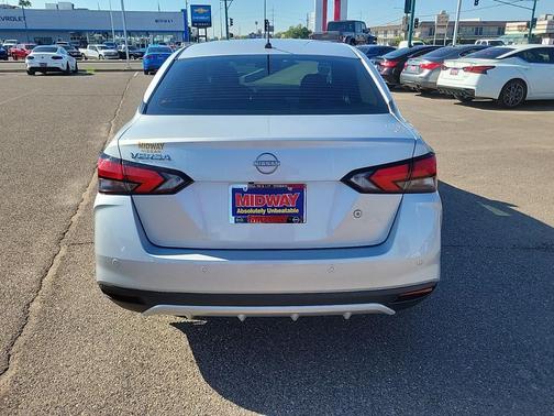 2024 Nissan Versa 1.6 S