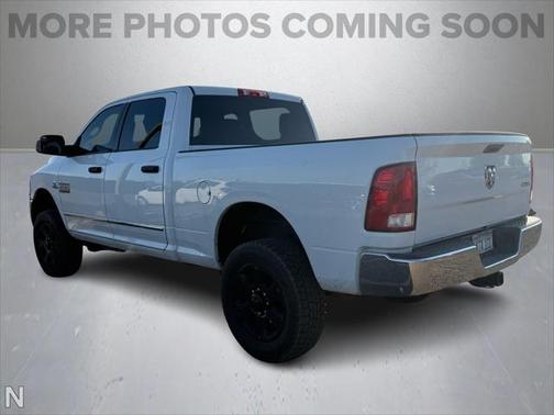 2017 RAM 2500 Tradesman Crew Cab 4x4 6'4' Box