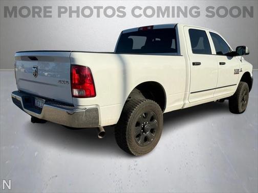 2017 RAM 2500 Tradesman Crew Cab 4x4 6'4' Box