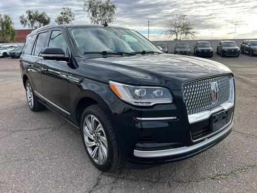 2023 Lincoln Navigator Reserve