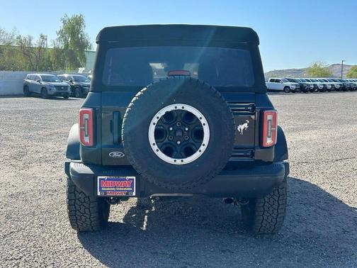Shadow Black 2022 Ford Bronco Badlands