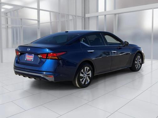 2020 Nissan Altima S FWD