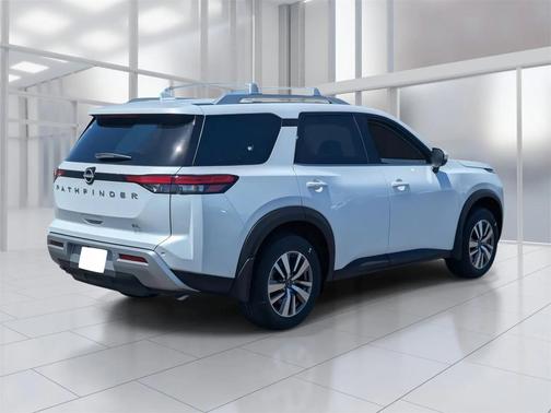 2025 Nissan Pathfinder SL FWD