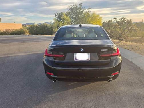 Jet Black 2021 BMW 330 330i