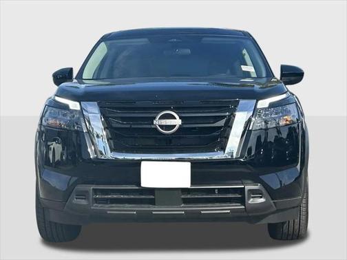 2025 Nissan Pathfinder S FWD
