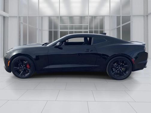 2021 Chevrolet Camaro RWD Coupe LT1