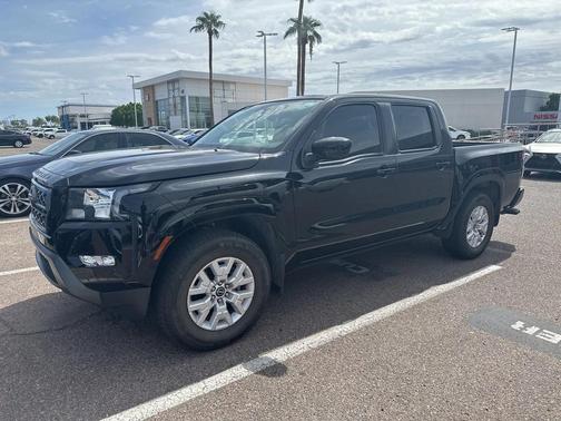 2022 Nissan Frontier SV