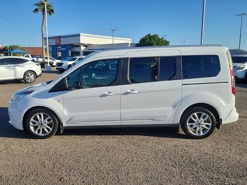 2017 Ford Transit Connect XLT w/Rear Liftgate