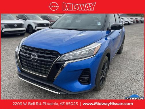 2022 Nissan Kicks SR