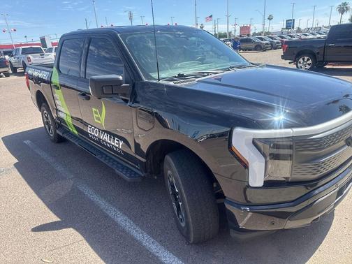 Agate Black Metallic 2023 Ford F-150 Lightning XLT
