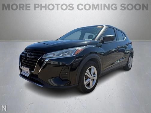 2022 Nissan Kicks S