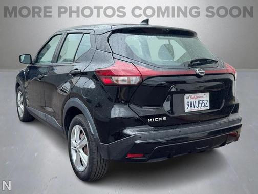 2022 Nissan Kicks S
