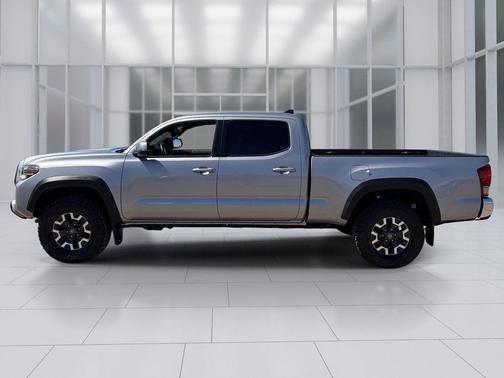 Silver Sky Metallic 2017 Toyota Tacoma TRD Off Road