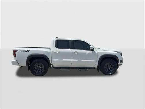 2025 Nissan Frontier PRO-X