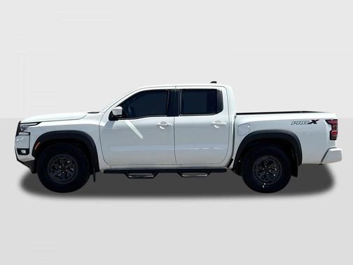 2025 Nissan Frontier PRO-X