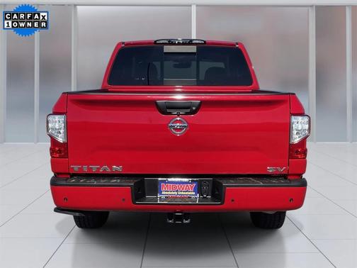 2021 Nissan Titan SV