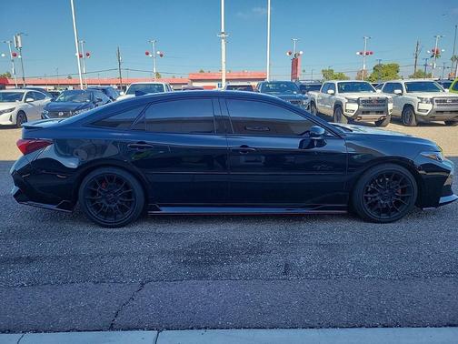 2021 Toyota Avalon TRD