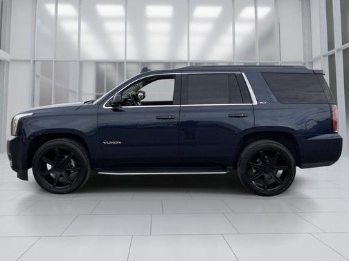 Dark Sapphire Blue Metallic 2018 GMC Yukon SLT