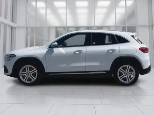 2021 Mercedes-Benz GLA 250 Base 4MATIC