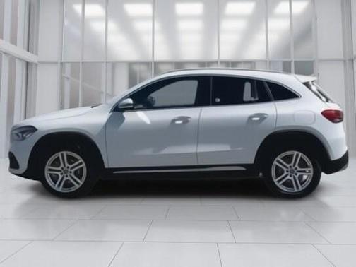 2021 Mercedes-Benz GLA 250 Base 4MATIC